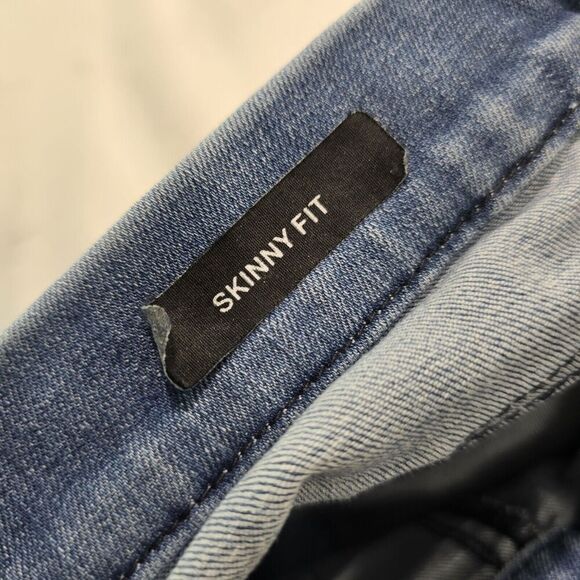 Judy Blue Jeans Womens 5 27 Skinny Fit Jogger Pull On High Rise Crop Frayed - Picture 9 of 12